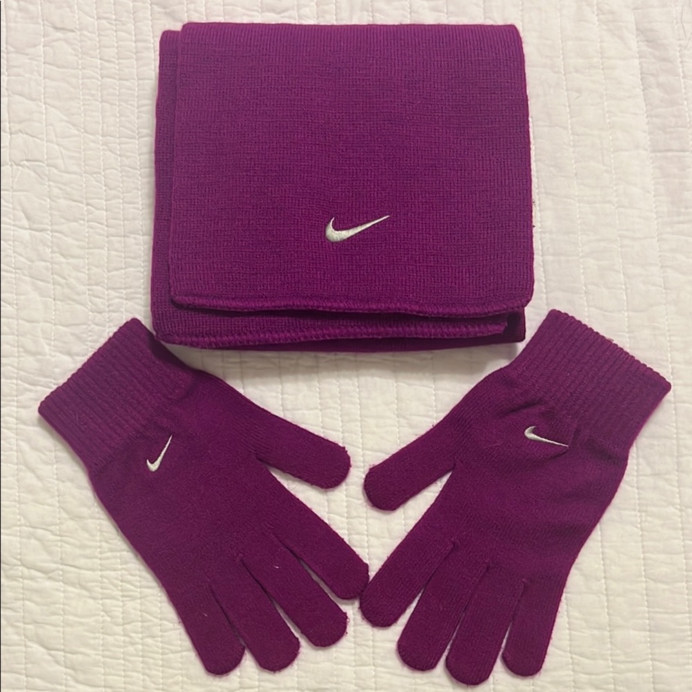 Nike Purple Scarf and Gloves Set